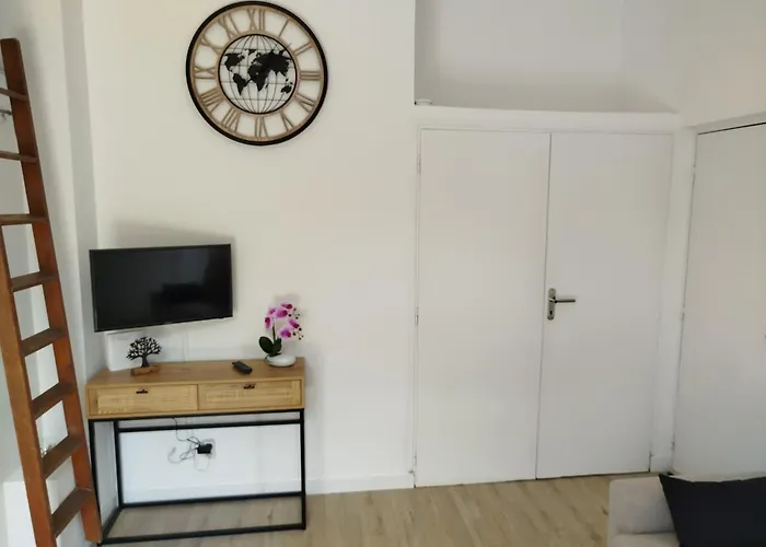 Studio Mezzanine